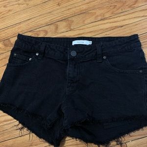 Aritzia/Talula black denim jean shorts